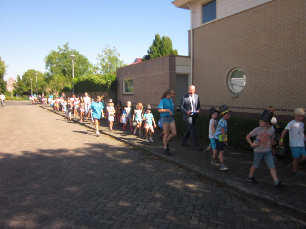 Huttenbouw Zwaag 40 jarig jubileum!